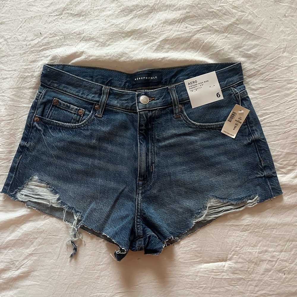 Aeropostale Vintage High-Rise Shorty - 2.5”